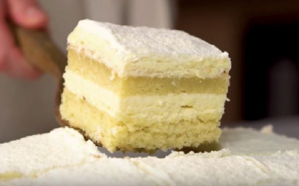 Bolo de leite ninho